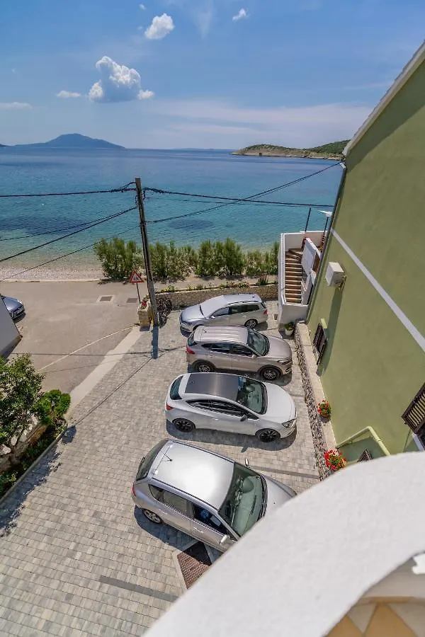 Apartmani Noris Martinšćica
