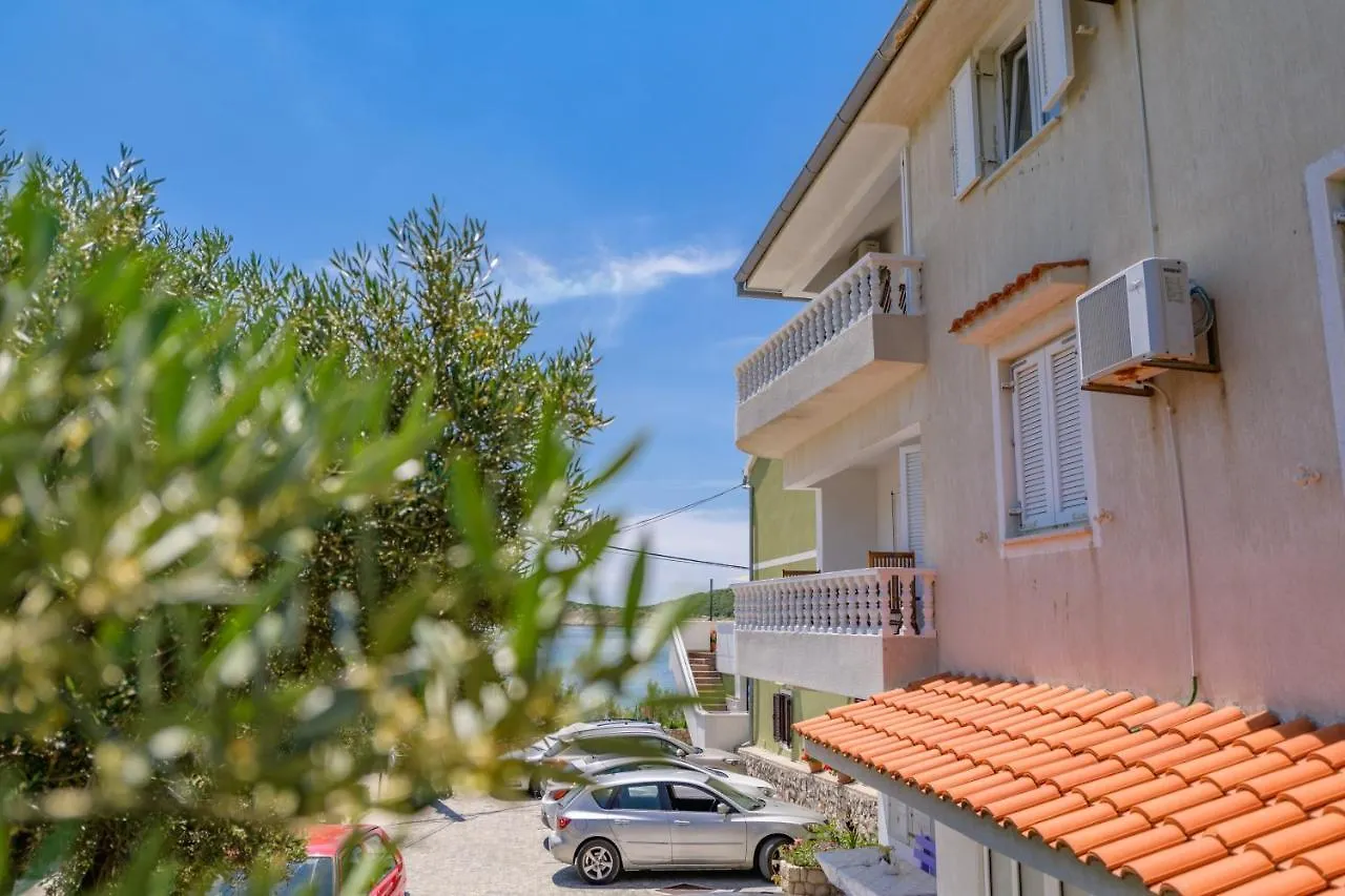 Apartmani Noris Martinšćica